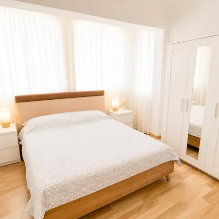 Merkezde Luex Appartement *