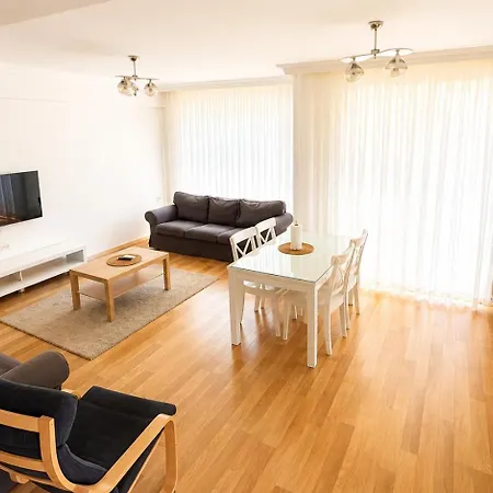 Appartement Merkezde Luex *