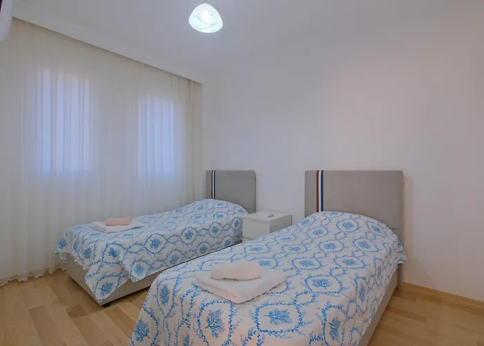 Merkezde Luex * Fethiye